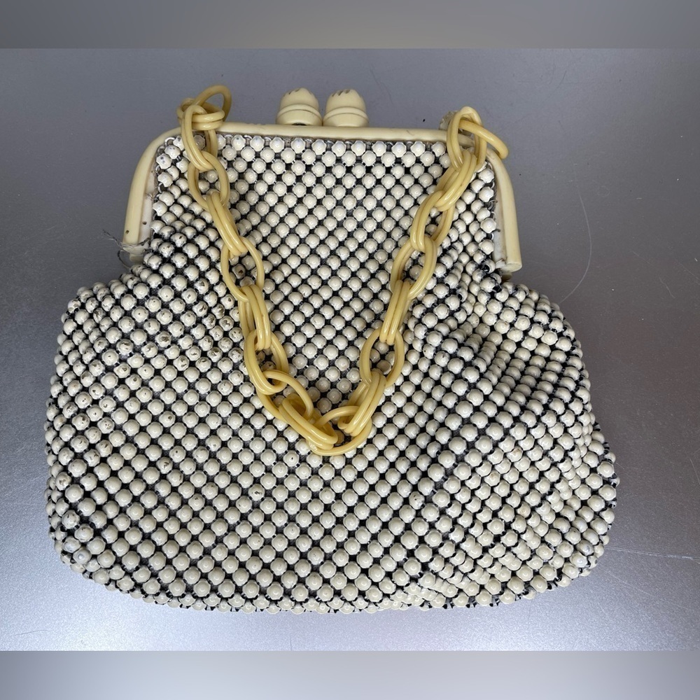 Vintage Whiting & Davis Alumesh Hand Bag With Bakelite - Celluloid Frame